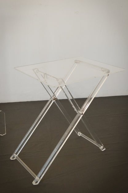 Mesas auxiliares de plexiglás plegables inusuales con soporte