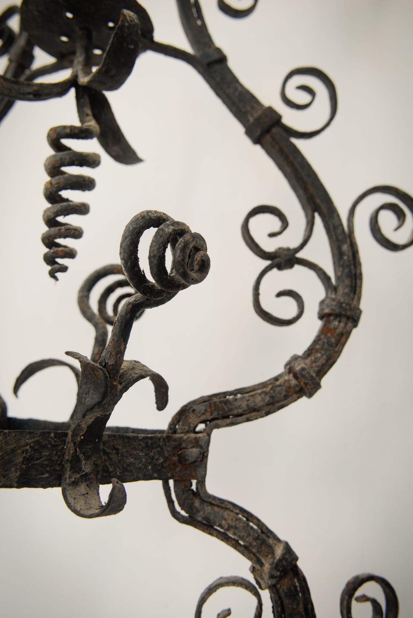 Pair of Wrought Iron Antique Washbowl Stands_Detail 5
