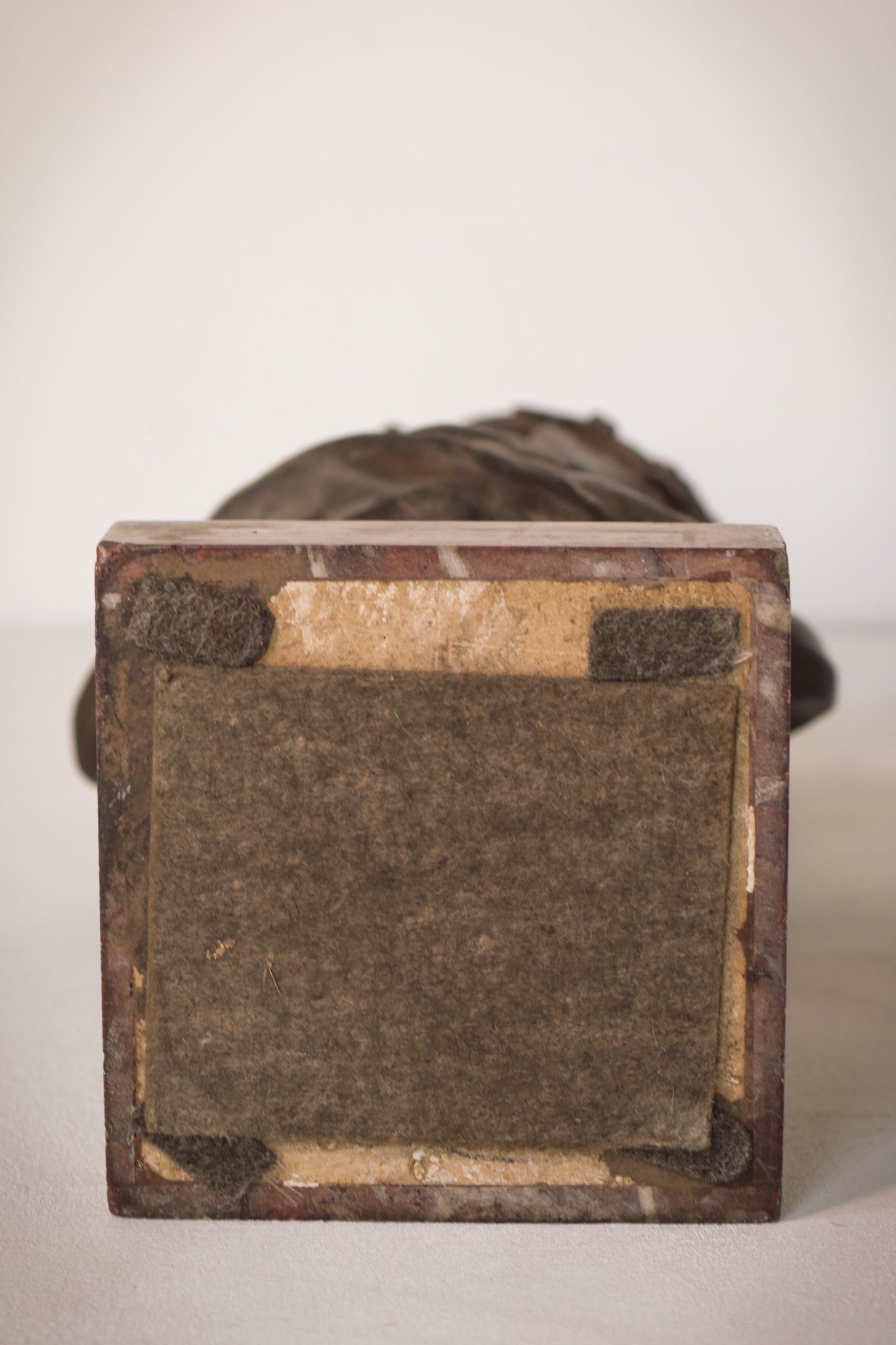 Bronzed bust with marble base of Dante by Giuseppe Moretti