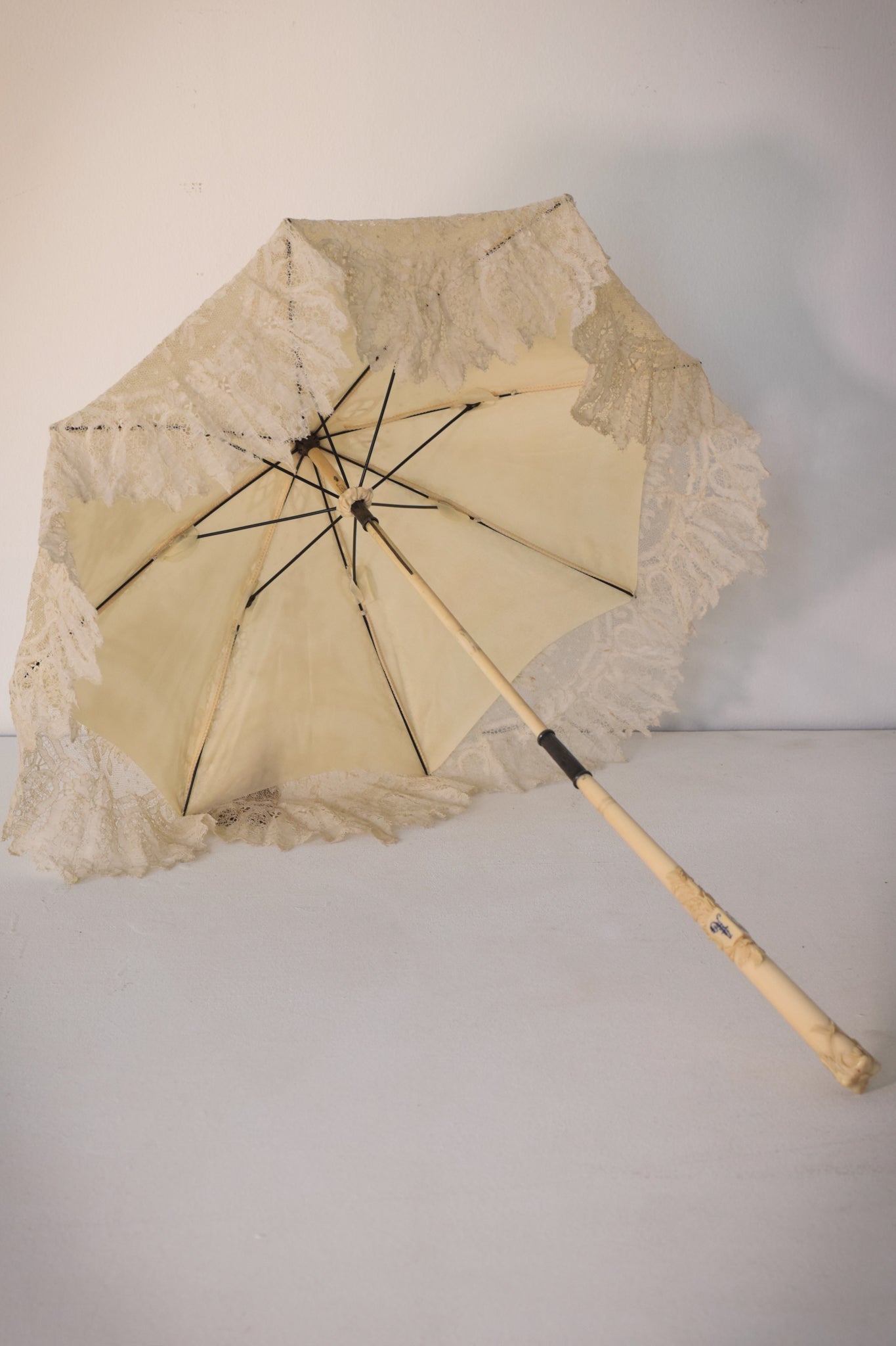 Beautifully Carved Ivory Parasol with Exquisite Lacework