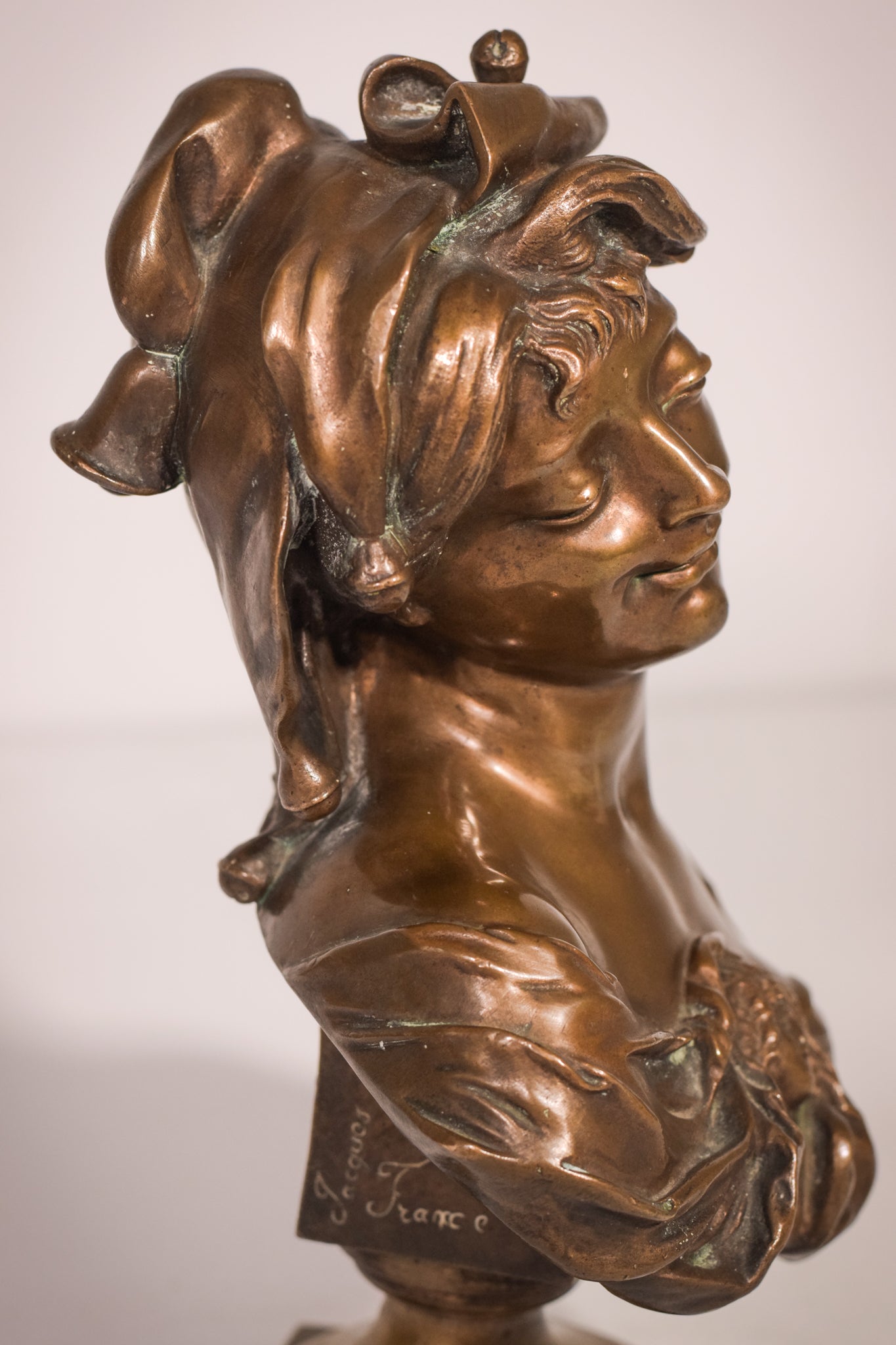 Jacques Marin - Busto de bronce de una dama