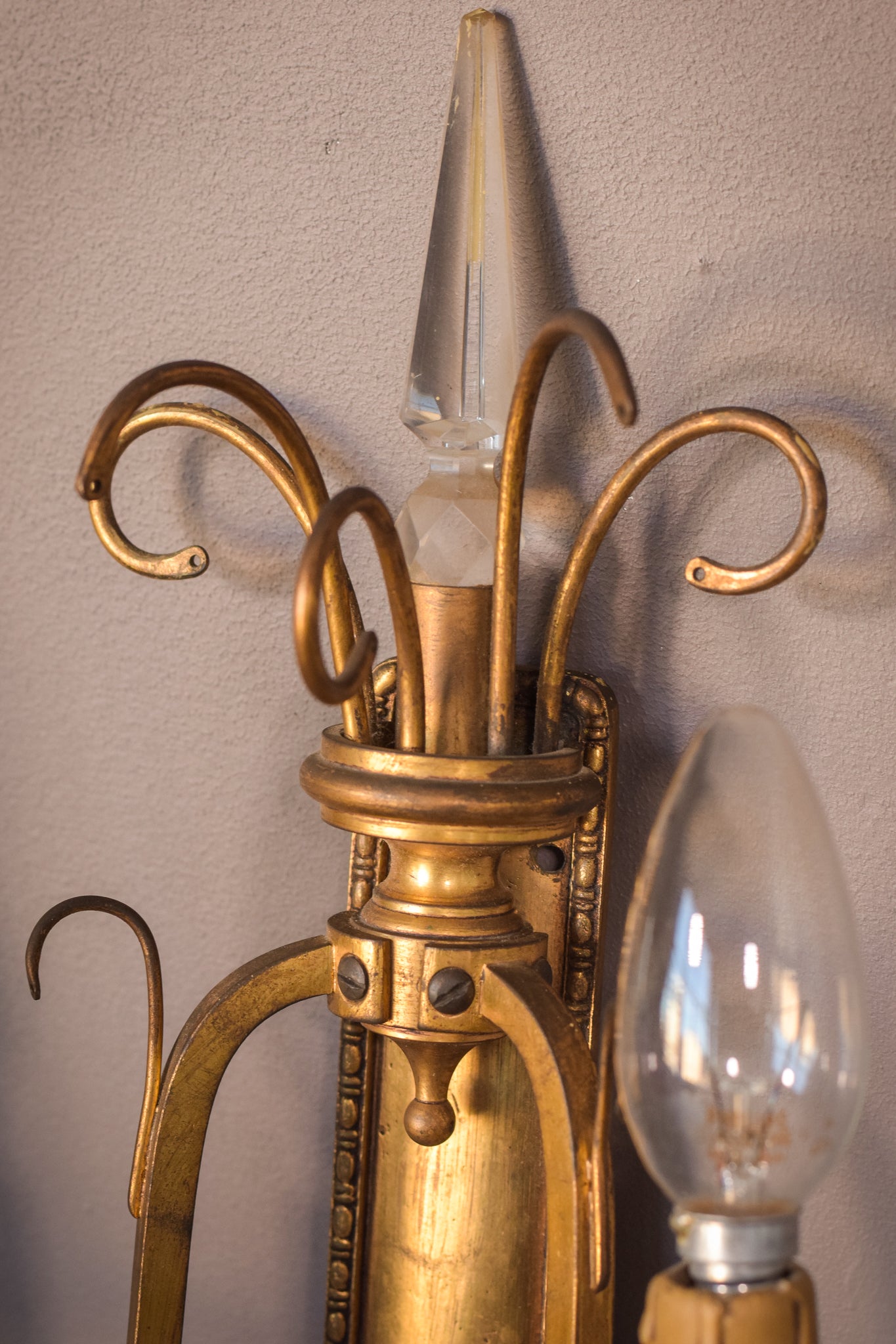 Classical High Quality Pair of Wall Lamps