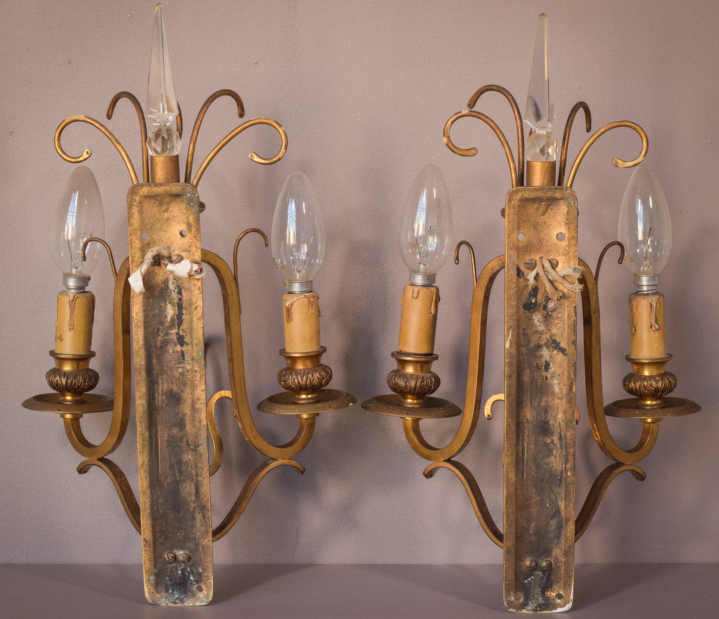 Classical High Quality Pair of Wall Lamps