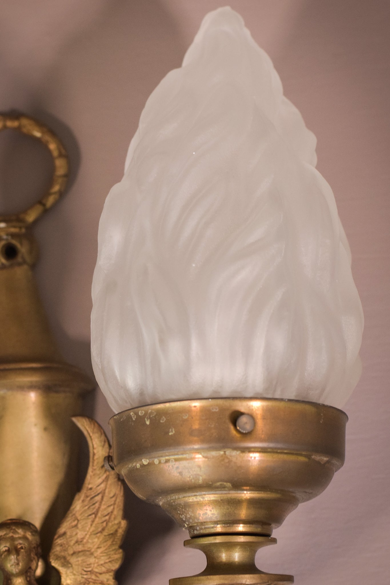 Classical Style Pair of Wall Lamps with Angels