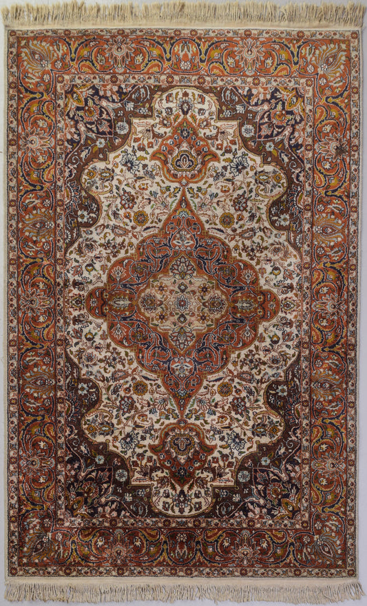 Handwoven Medallion Rug - With Flowers