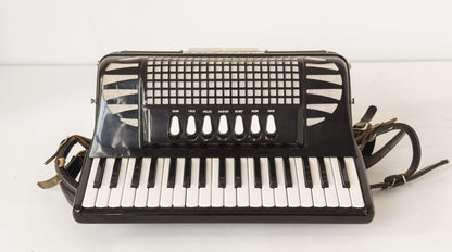 Excelsior Accordion, Mod. 304