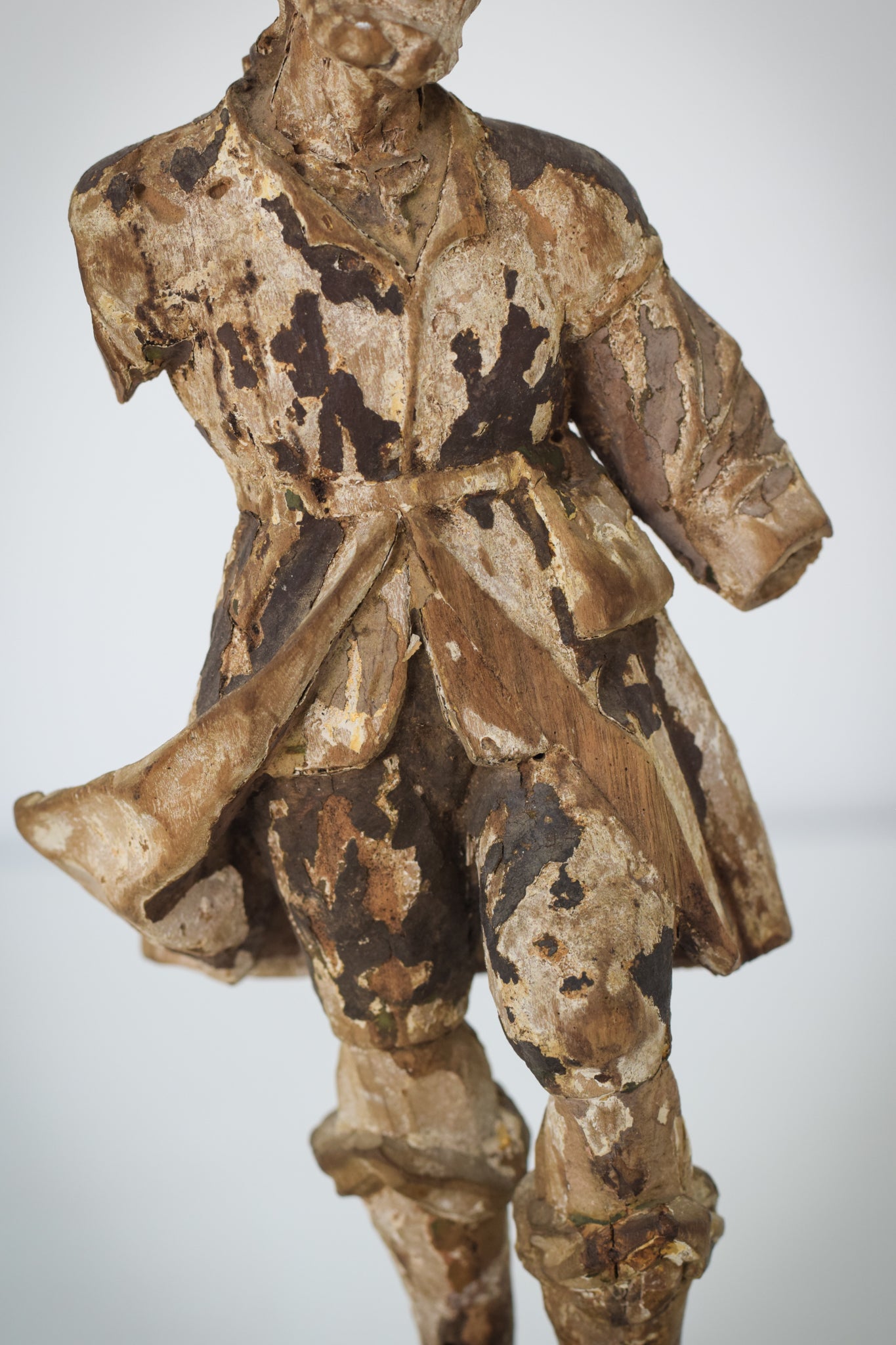 19th-century Carved Wooden Figure_Detail