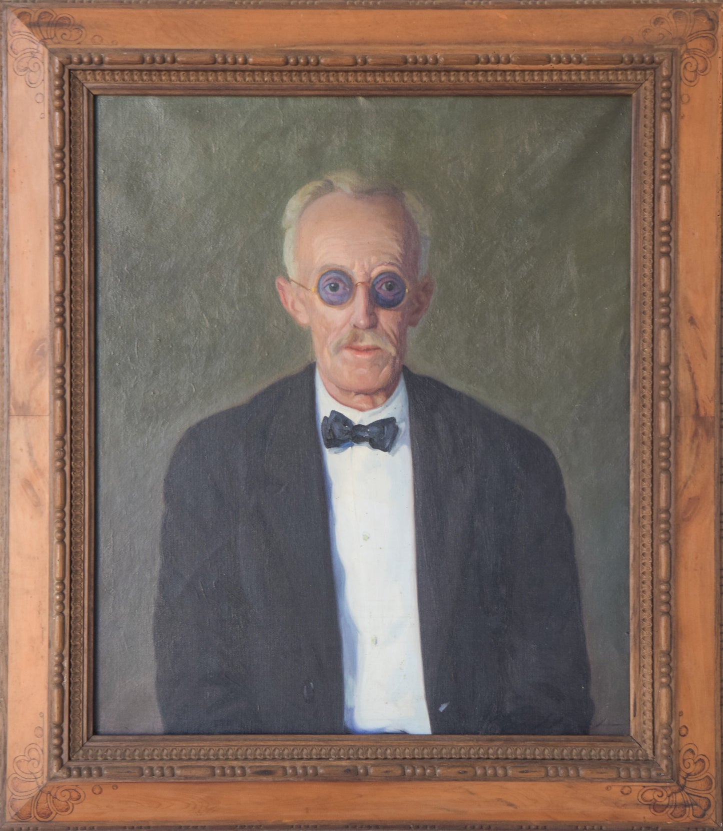 Large Portrait in Oil of an Old Man with Glasses_Framed