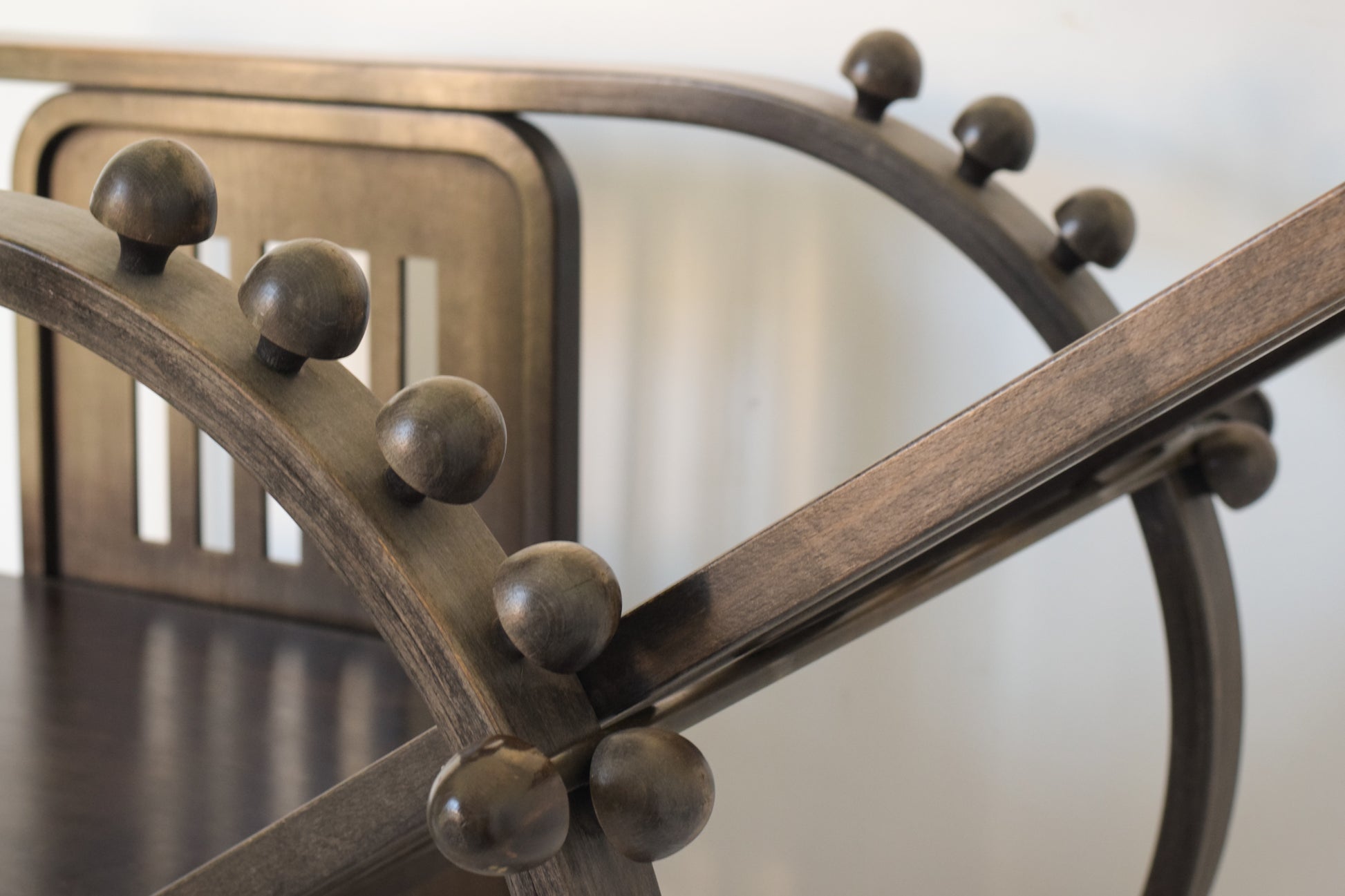 Josef Hoffmann Sitzmaschine Style Wooden Armchair_detail